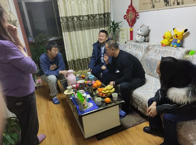 开云网页版登录入口-开云(中国)
产业开发板块深入开展员工家访活动(图2) 开云网页版登录入口-开云(中国)
产业开发板块深入开展员工家访活动(图2)
