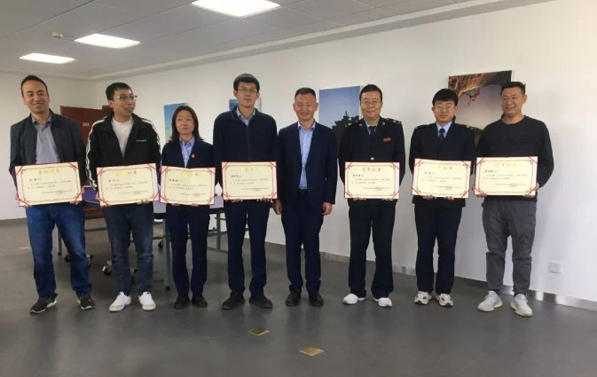 开云网页版登录入口-开云（中国）
团委举办“庆五一、迎五四”球类联谊比赛(图3)