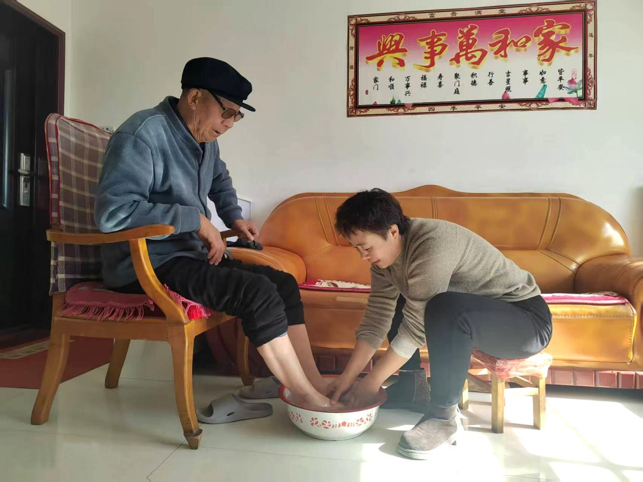 中共开云网页版登录入口-开云(中国)
委员会关于对2024年度“产投榜样”进行公示的公告(图5) 中共开云网页版登录入口-开云(中国)
委员会关于对2024年度“产投榜样”进行公示的公告(图5)